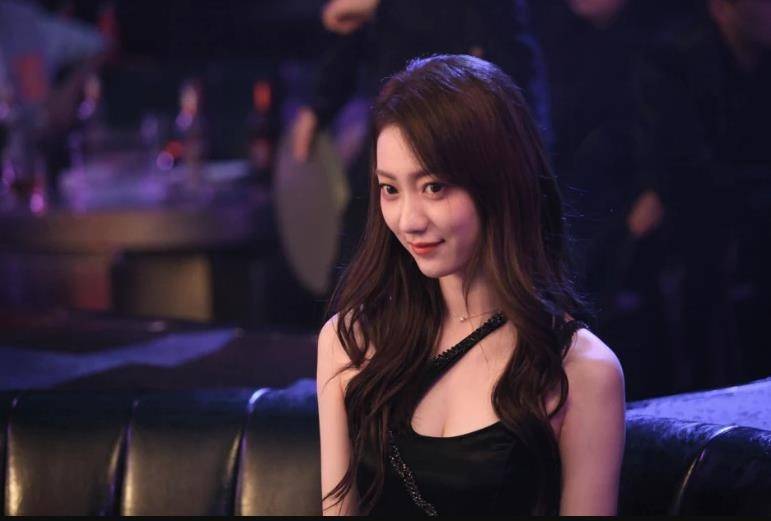 《晨昏线》势力解析 庄家-迷雾背后的博弈